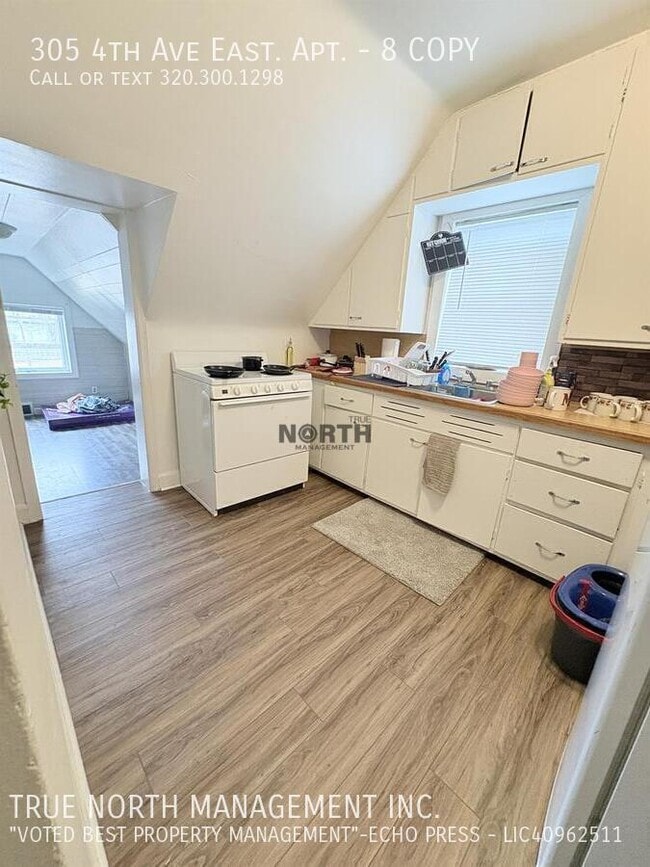 Photo - 305 4th Ave E Unidad 8 COPY