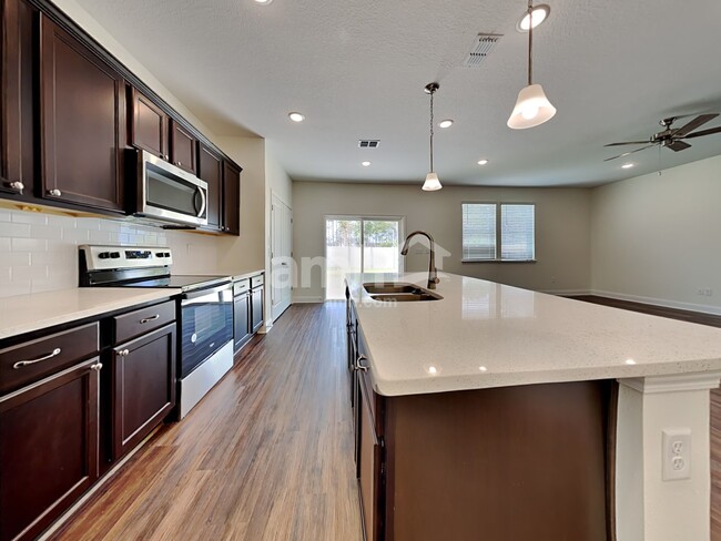 Photo - 471 Onate Cir