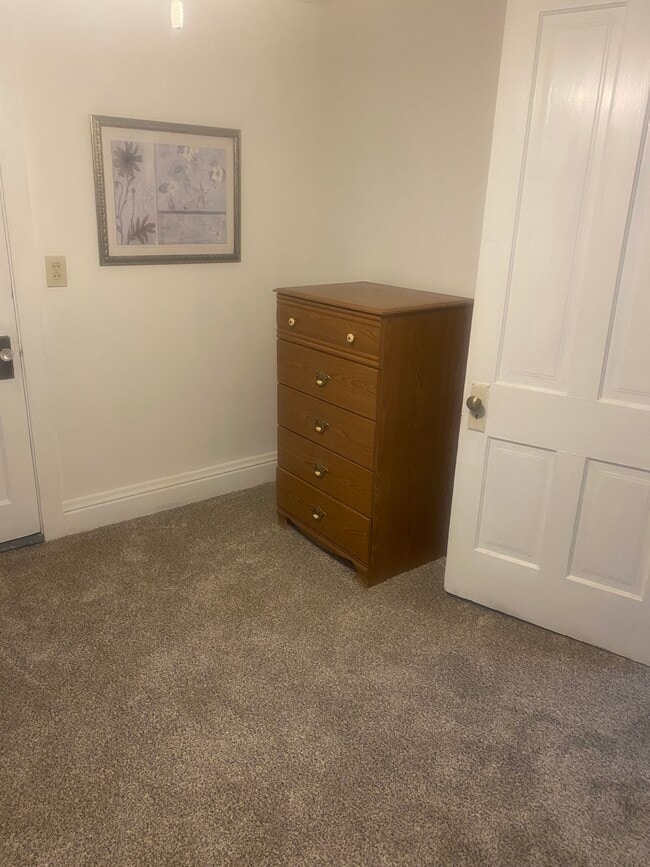 Photo - 589 E Losey St