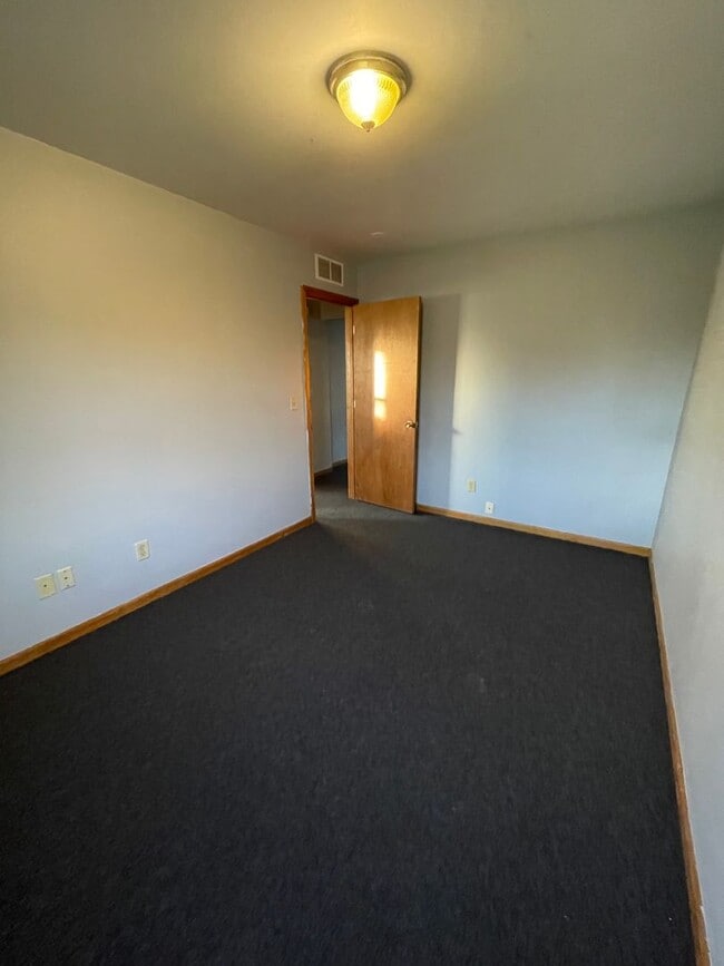 Photo - 8809 W Villard Ave Unit 2