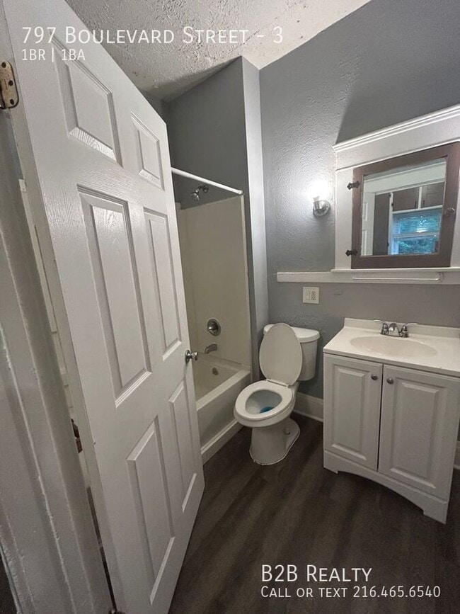 Photo - 797 Boulevard St Unidad 3