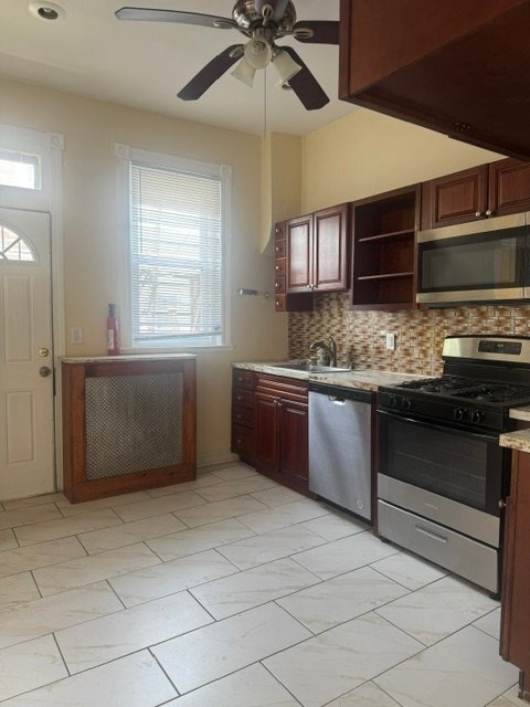 Photo - 522 N 58th St
