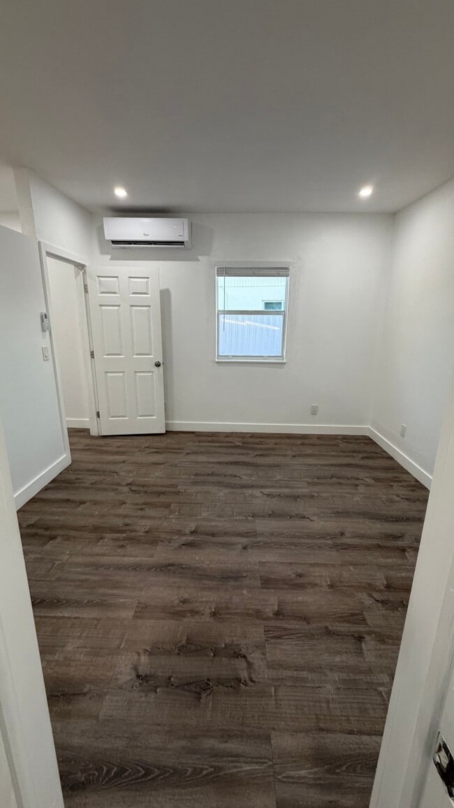 Photo - 2712 SW 118th Ct Unit 1 Bedroom