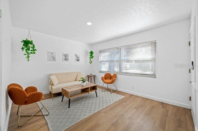 Photo - 4409 W Pearl Ave