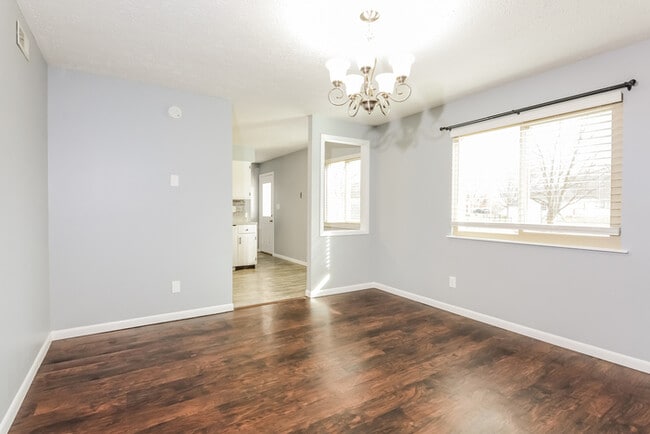 Photo - 1233 Plymouth Rock Way