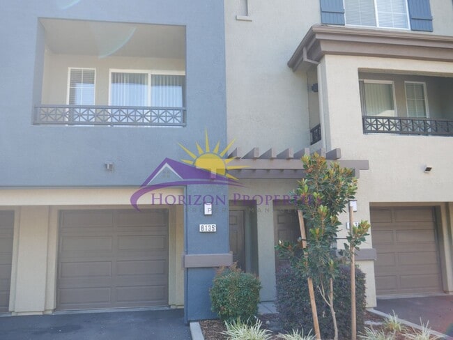 2001 Club Center Dr Unidad 8135