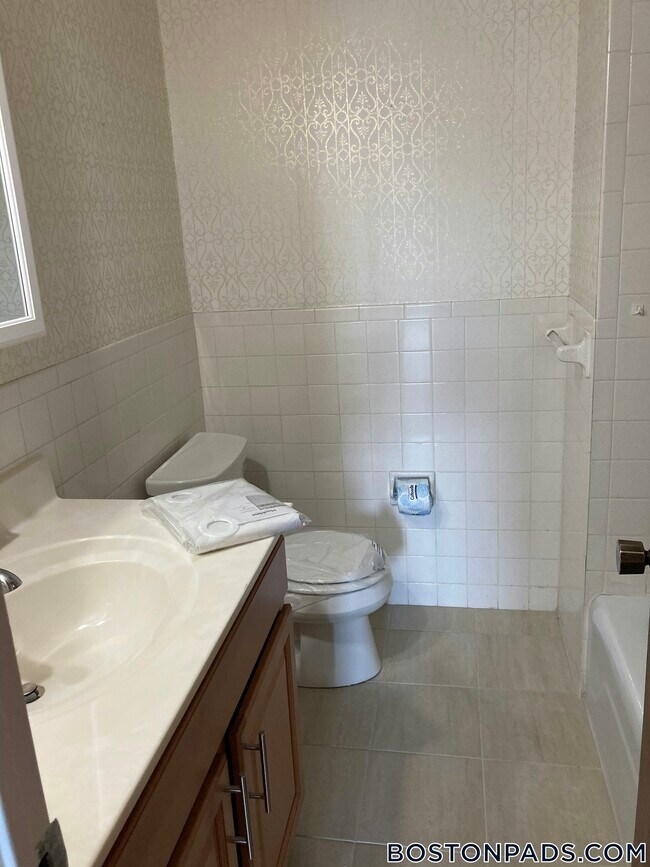 Photo - 385 Massachusetts Ave Unit 32