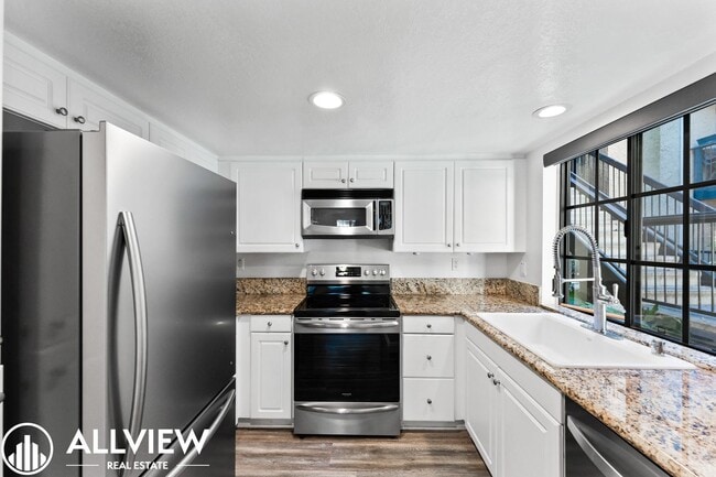 Photo - 25531 Indian Hill Ln