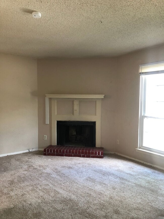 Photo - Section 8/Housing Voucher Accepted. Super ...