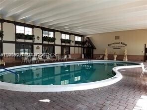 3760 Inverrary Dr Unit 1S