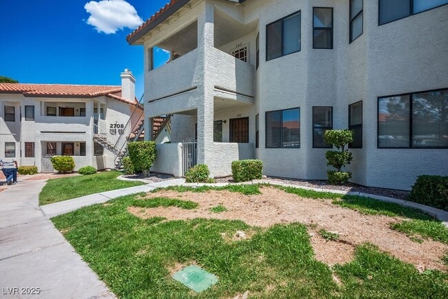 Building Photo - 2712 Beaver Creek Ct Unit 102