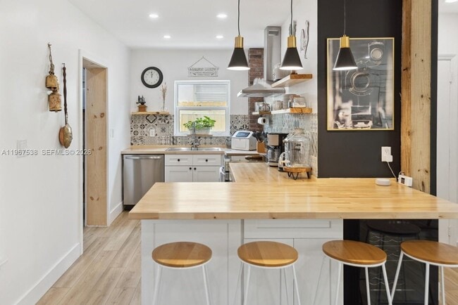 Photo - 1512 NW 4th Ave