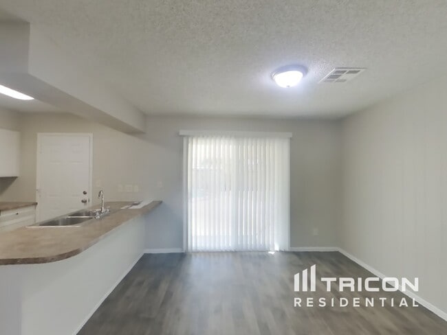 Photo - 7475 W Beryl Ave