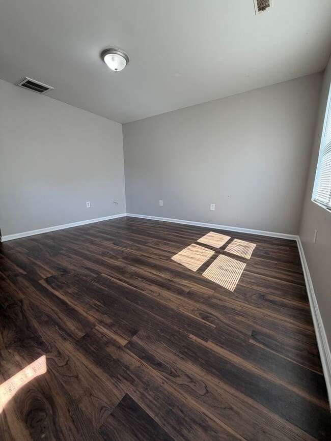 Photo - 2900 Tuckaseegee Rd Unit B