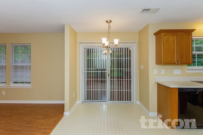 Photo - 7906 Kingston Dr