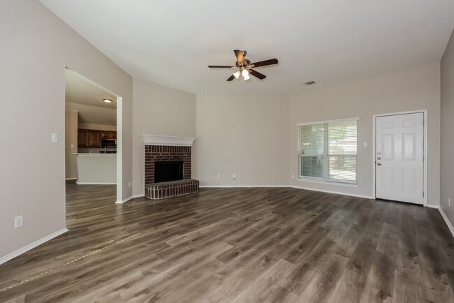Photo - 1206 Beacon Hill Dr