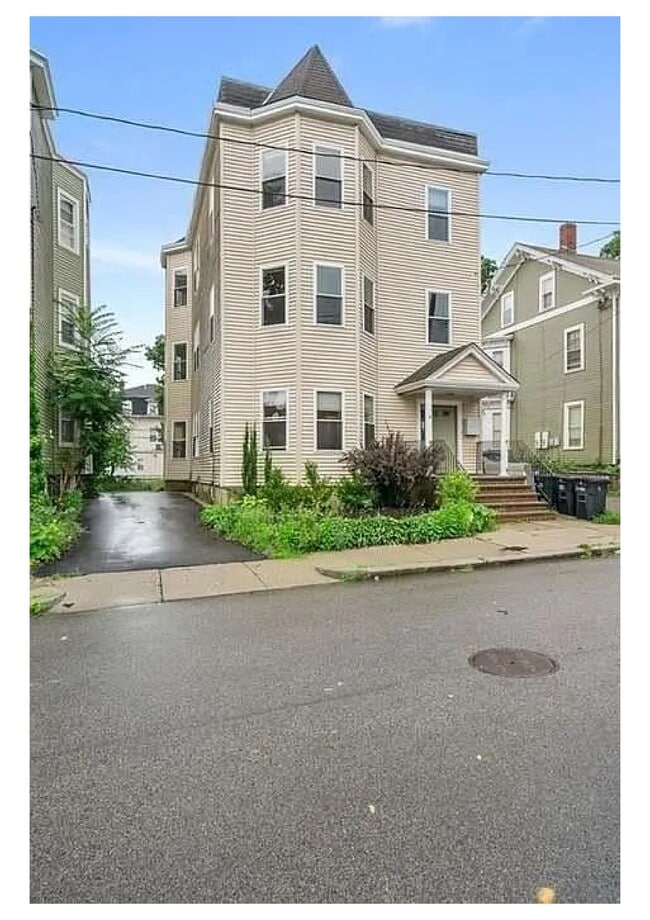 Photo - 23 Beale St Unit 3