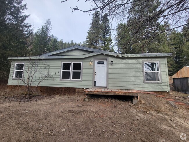 Building Photo - 2 Bedroom, 2 Bathroom in the Cusick Countr... Rental