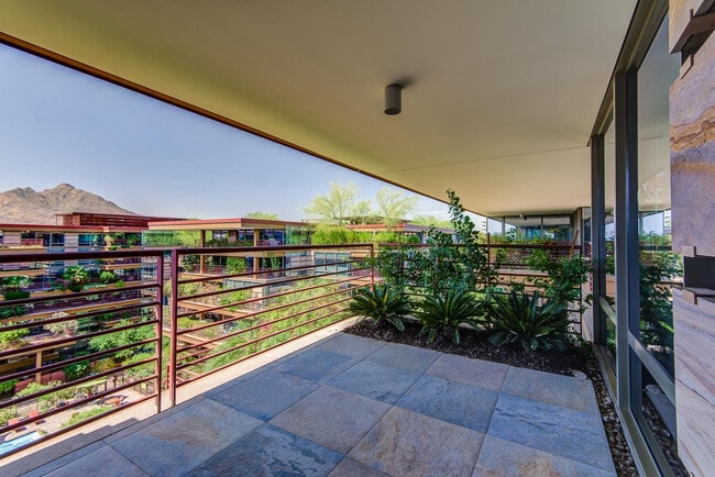 Photo - 7137 E Rancho Vista Dr Unit 7008