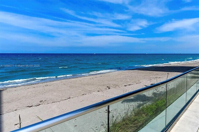 Photo - 5440 N Ocean Dr Unidad 902