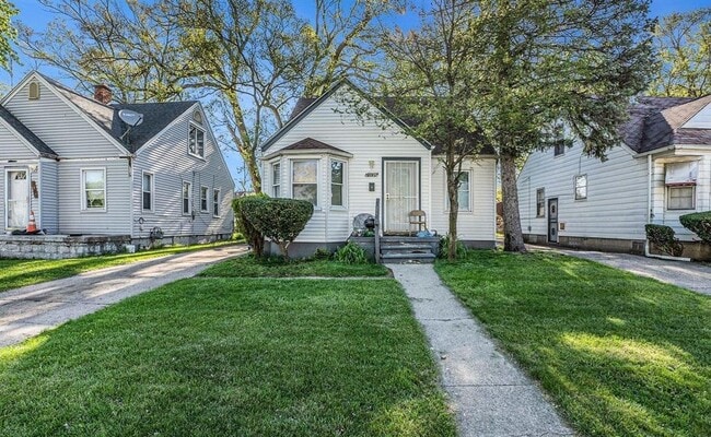 Building Photo - 20196 Gallagher St Rental