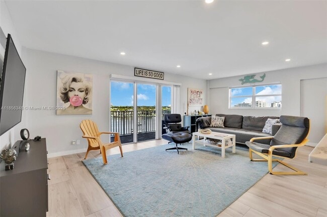 Photo - 95 N Birch Rd Unit 703