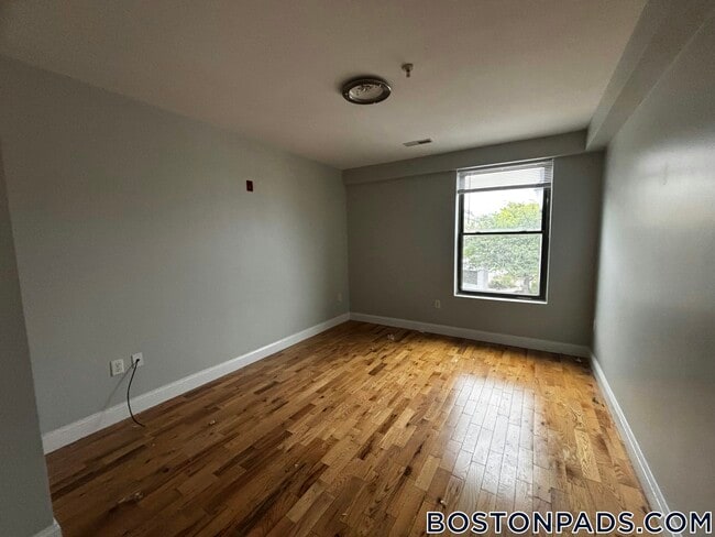26 Portland St Unit 231