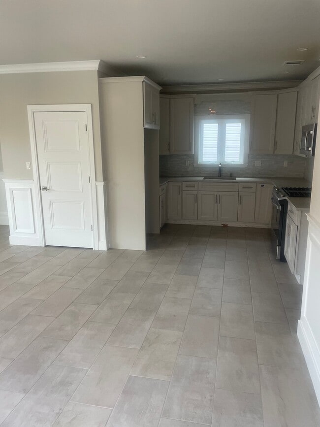 Photo - 0 Bartlett Ave Unit House rental