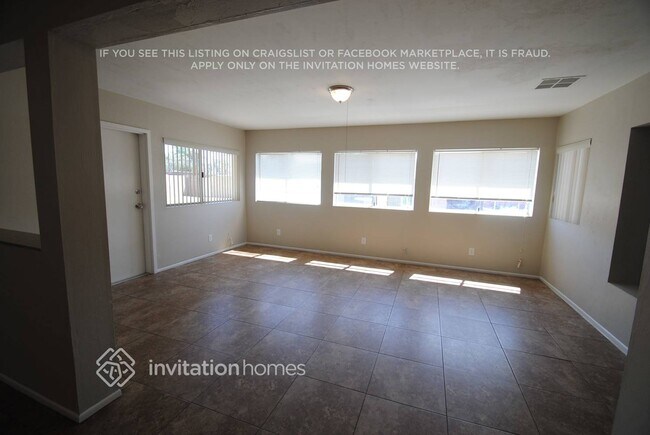 4153 N 63rd Dr