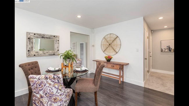 Photo - 14837 Western Ave