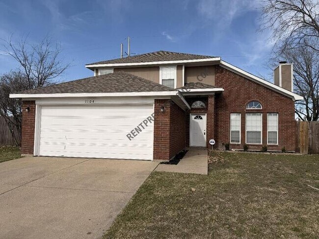 Photo - 1104 Union Dr