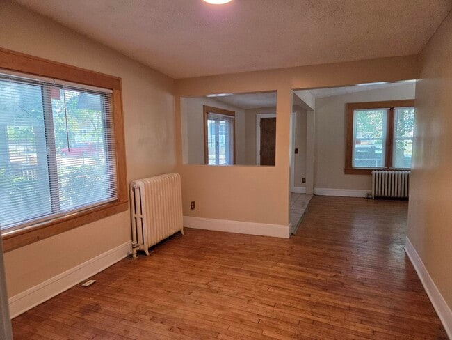 Photo - 3412 N Girard Ave