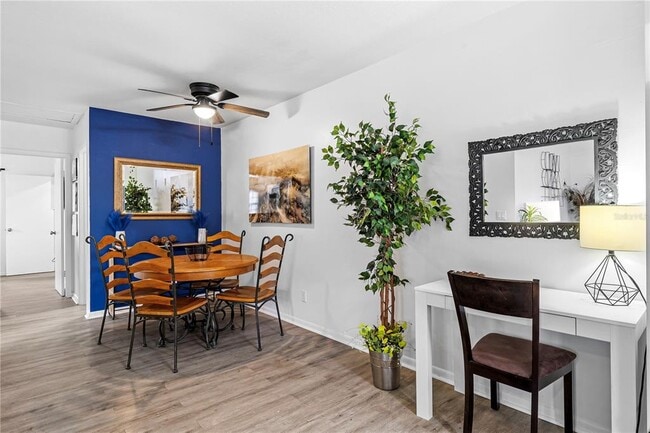 Photo - 2819 Marconi St