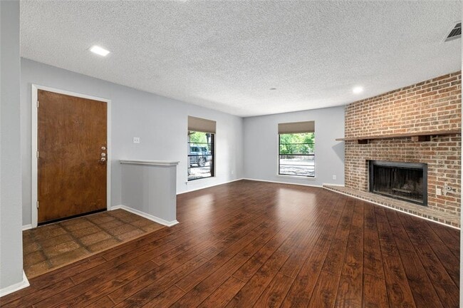 Photo - 8506 Mesa Dr