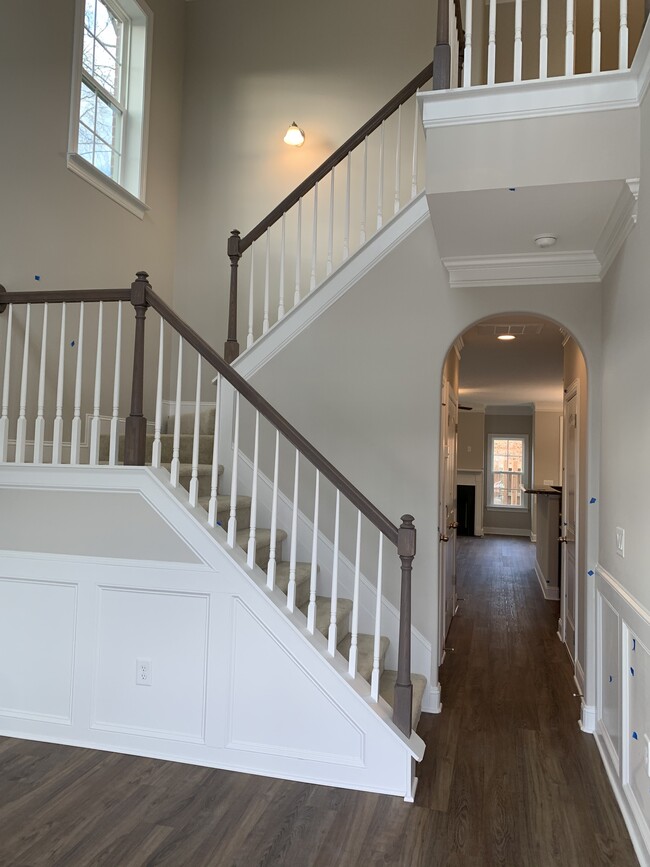 Photo - 820 Silver Leaf Dr