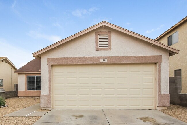Building Photo - 11509 W Bloomfield Rd Rental