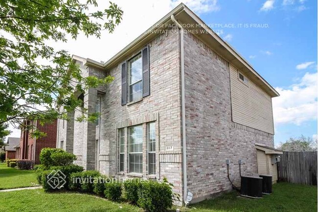 Photo - 817 Longleaf Dr