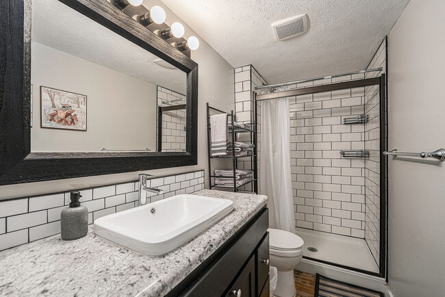 Photo - 149 Valley Ave SW Unit ID1346766P