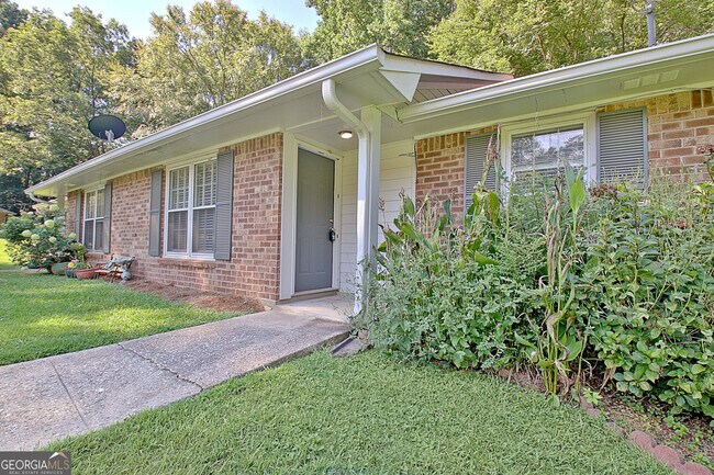 Photo - 150 Hill Chase Ct