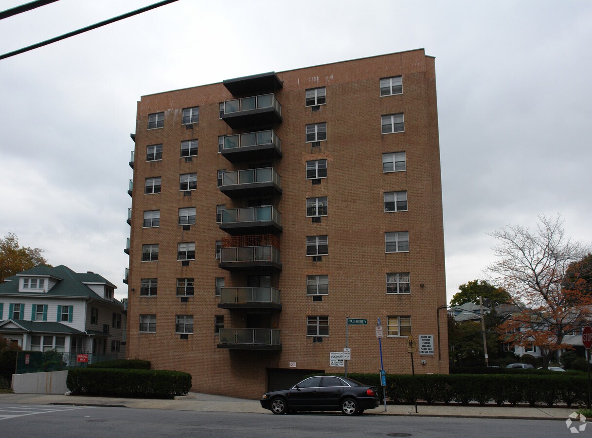 Photo - 145 Valentine Ln