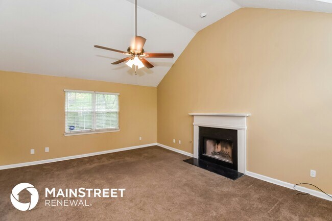 Photo - 388 Montgomery Pl