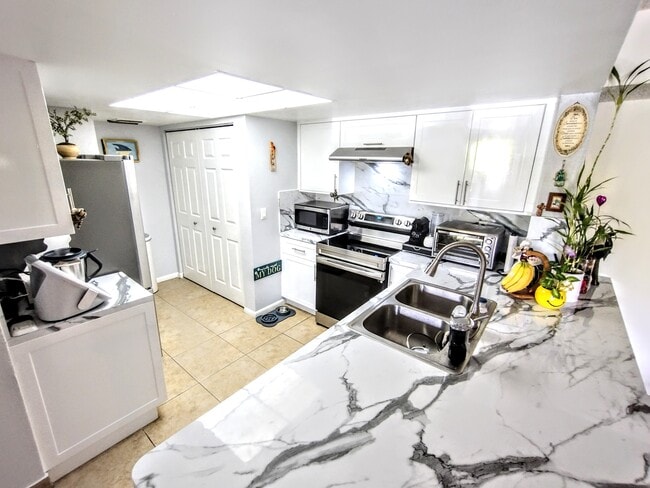 Building Photo - 9266 W Atlantic Blvd Unit 1022 Rental