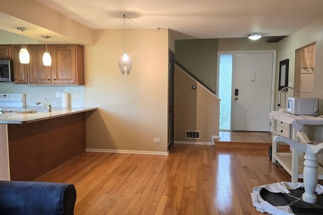 Photo - 736 Chandler Rd