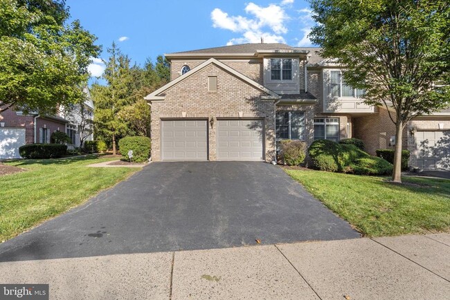 Photo - 210 Bullock Dr Townhome
