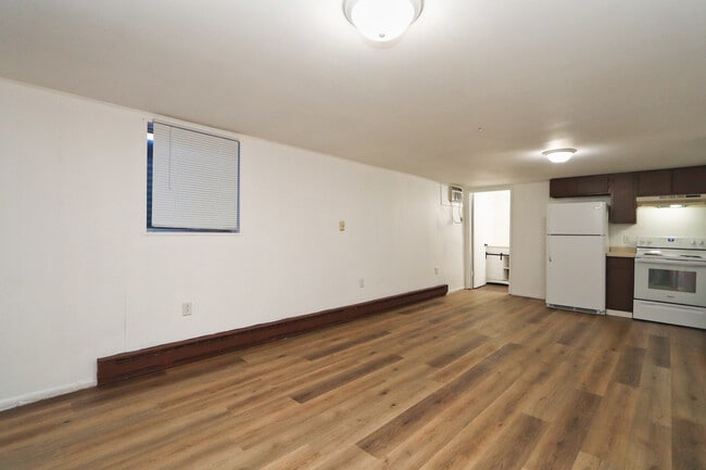 Photo - 322 Maple Dr Unit 2B