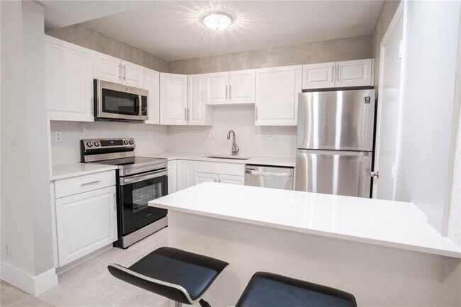Photo - 760 SE 2nd Ave Condo Unit D215