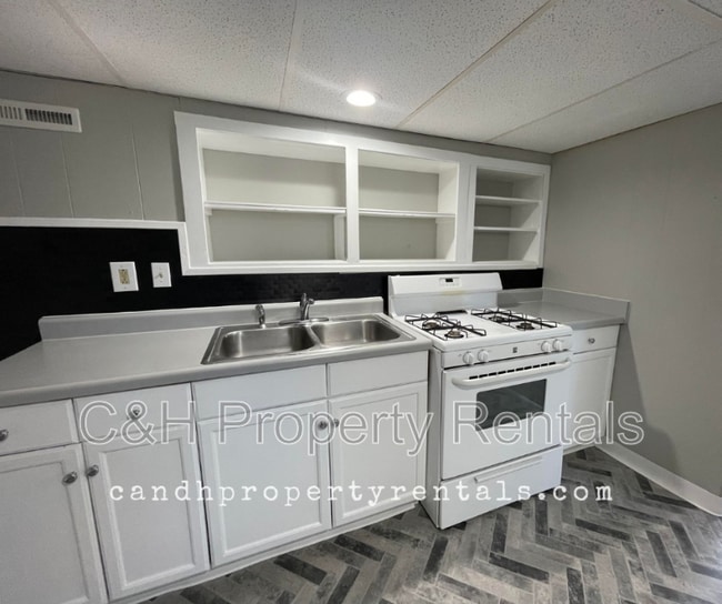 Photo - 517 Broadwater Ave