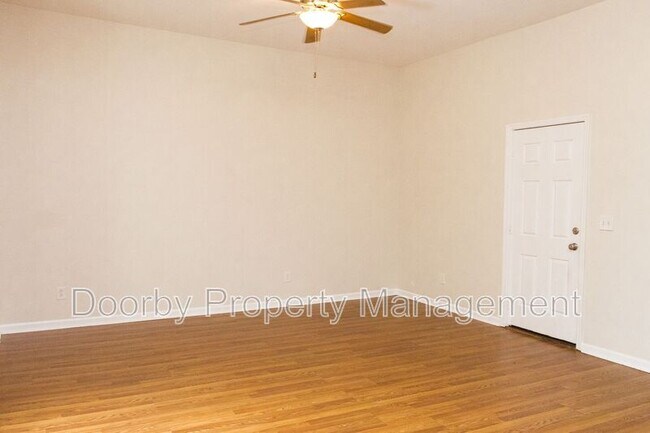 Photo - 1815 Bailey Ave Unit E