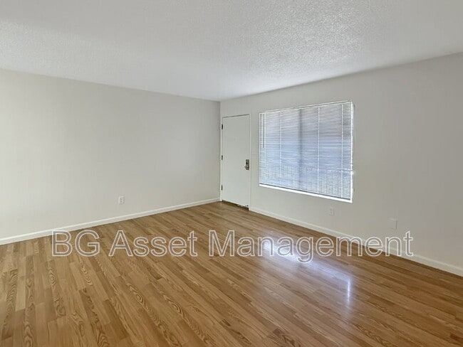 Photo - 1610 Sanford Ave Unit 3