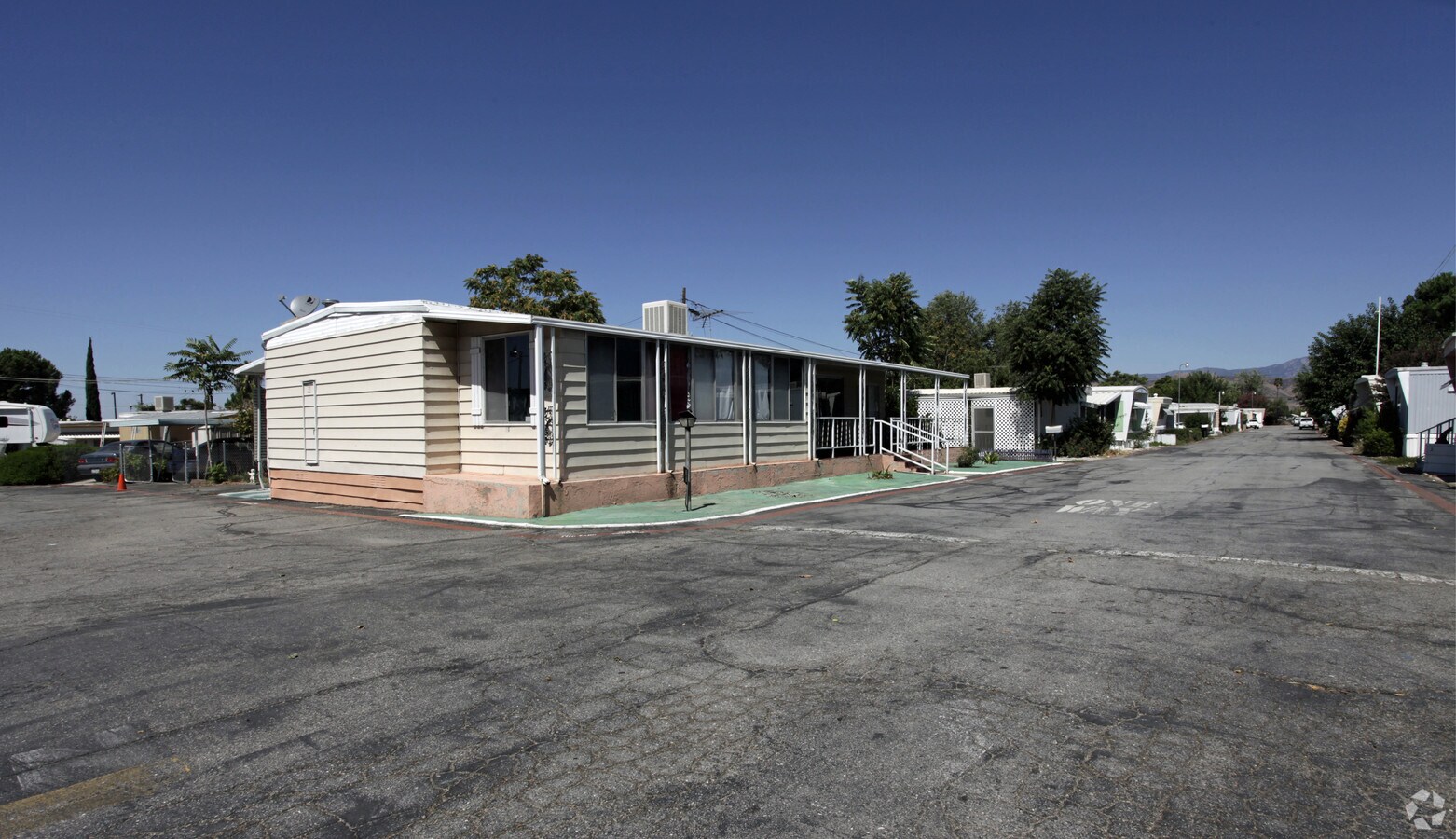 Photo - Holiday Mobile Rancho